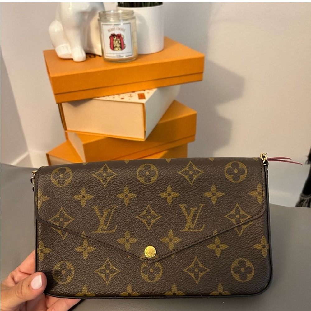 Authentic FELICIE pochette